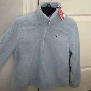 Never worn Fashion Knits Fuzzy Classic 1/4 Zip Harbor Mist Vineyard Vines.